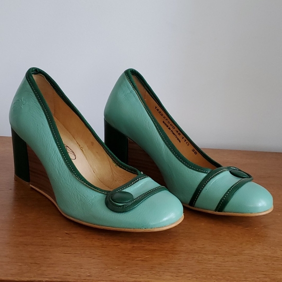 deep green heels